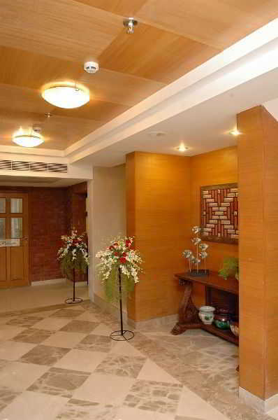 Country Inn Ahmedabad Bagian luar foto